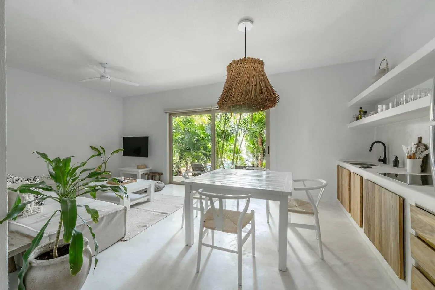 Beautiful Aldea Zama Apartment Tulum
